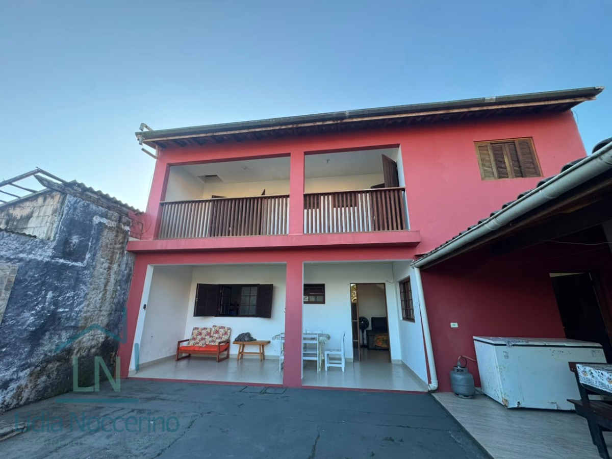Casa, 4 quartos, 200 m² - Foto 2