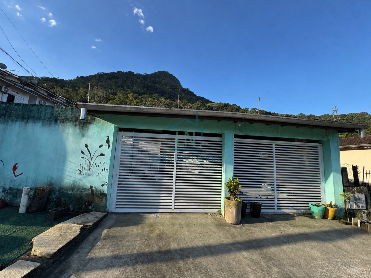 Casa, 4 quartos, 360 m² - Foto 1
