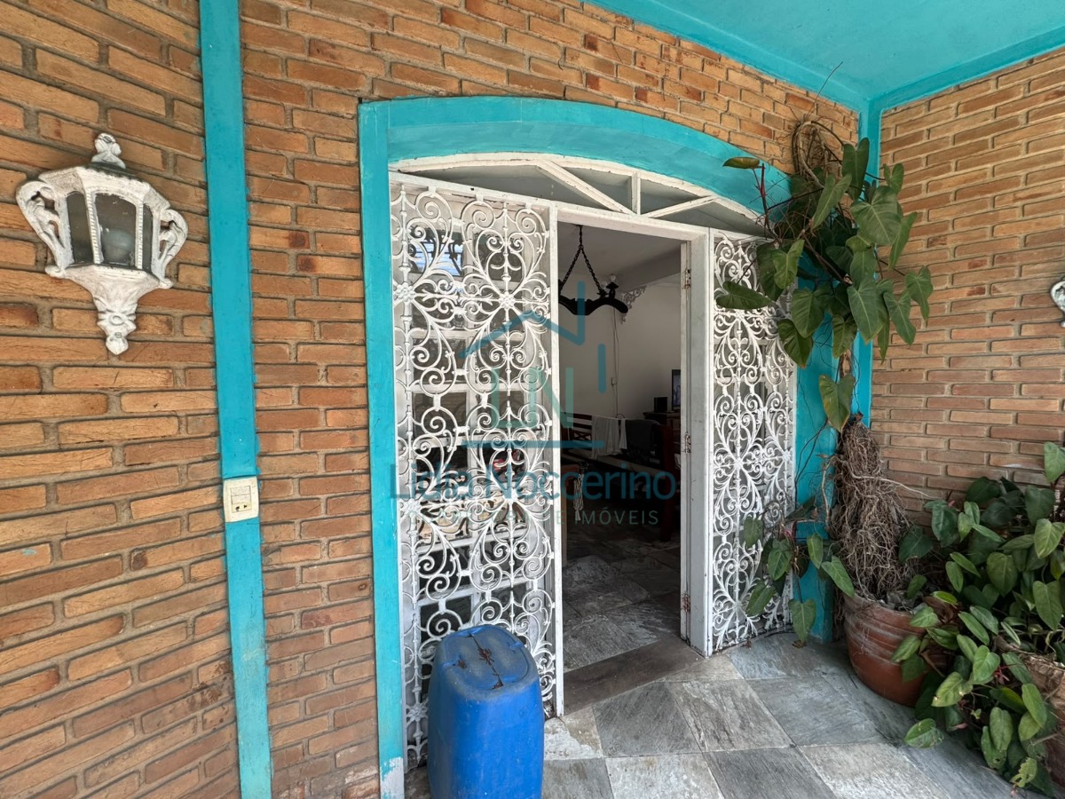 Casa, 3 quartos, 250 m² - Foto 3